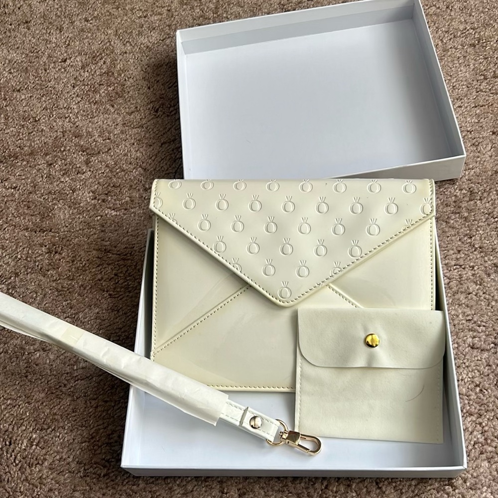 Pandora Cream Clutch With Box